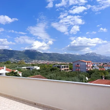 Poolside Escape Ostanak kod kuće *